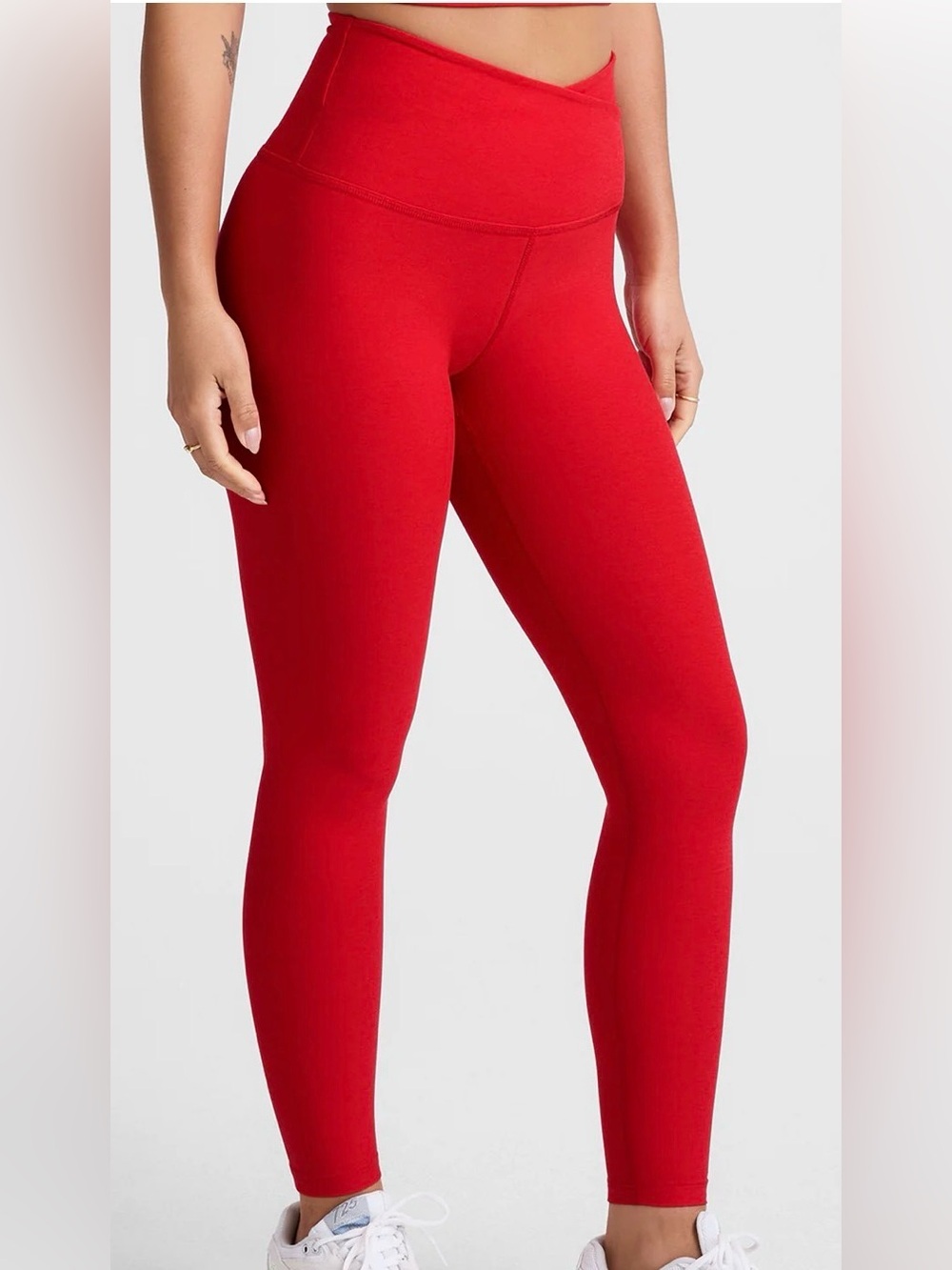 Beyond Yoga spacedye at your leisure high waisted cross over leggings - red M
